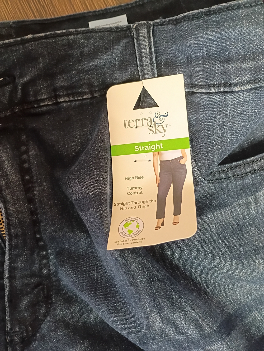 Terra & Sky Women's High-Rise Straight Jeans in Dark Blue